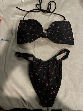 Skatie Chelsea bikini